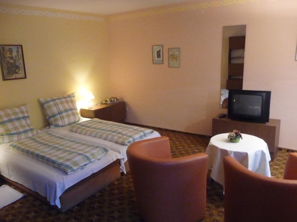 Hotel-Garni-Sonnenlay ベルンカステル・クース 部屋 写真